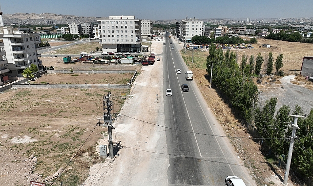 Büyükşehir Konuklu'da Asfalt Öncesi Hazırlıklarını Tamamlıyor