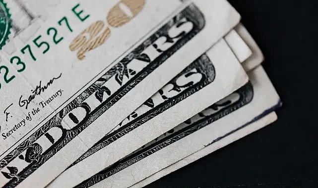 Döviz güne nasıl başladı? Dolar ve Euro ne kadar oldu?