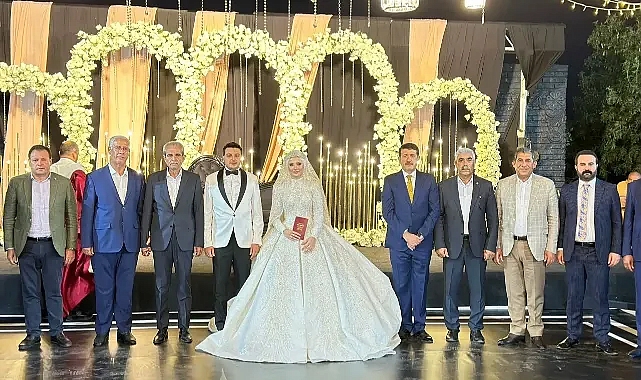 Ekinci Ve Çakmak Ailesinin Mutlu Günü