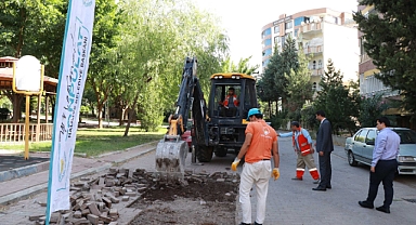 Haliliye Belediyesi Üstyapı Hizmetlerini Mahalle Mahalle Sürdürüyor