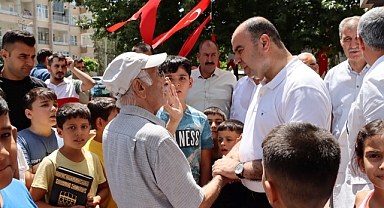 Karaköprü Belediyesinden Vatandaşlara Aşure İkramı