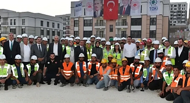 Kurum, Şanlıurfa’daki deprem konutlarını inceledi!