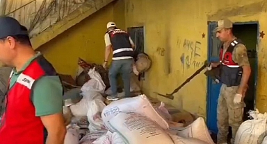 Urfa'da operasyon! Çok sayıda silah ve uyuşturucu ele geçirildi!