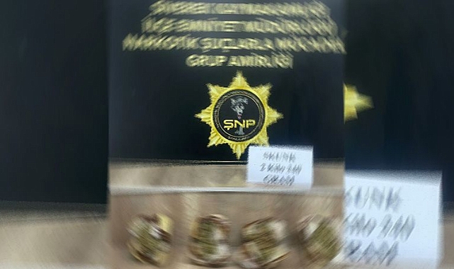 Urfa'nın ilçesinde bir otomobilde çıktı! 3 şahıs gözaltına alındı!