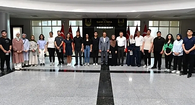 Urfalı öğrencilere Vali Şıldak'tan ödül