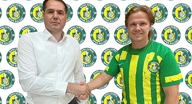 Urfaspor'da harekat sürüyor! Bir imza daha atıldı!