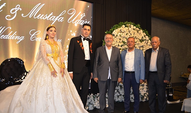 Bucak ve Selişter Ailelelerin Görkemli düğünü