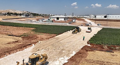 Büyükşehir’den Eyyübiye İlçesi Çamurlu Mahallesinde Asfalt Öncesi Hazırlık