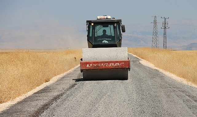 Kırsalda Yol Çalışmaları Hız Kesmiyor