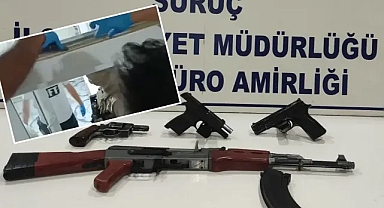 Şanlıurfa'da operasyon! Kapının çerçevesinden tabancalar çıktı!