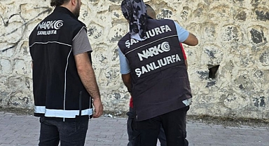 Urfa'da durdurulan araçta kilolarca ele geçirildi!