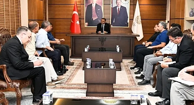 Vali Şıldak muhtarları dinledi!