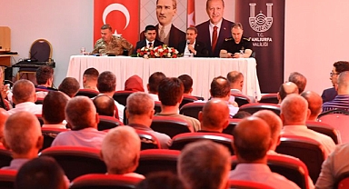 Vali Şıldak Suruç'taki muhtarlarla buluştu!