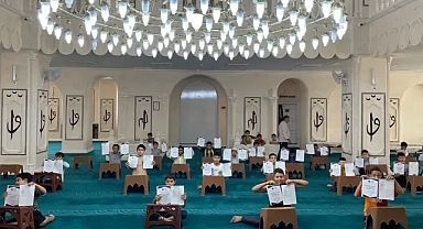 Yaz Kur’an kurslarında renkli anlar yaşanıyor