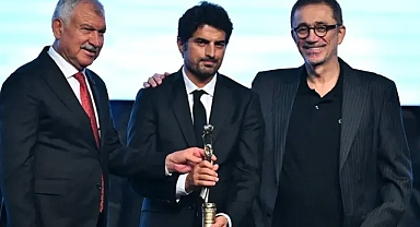 Altın Koza Film Festivali’nde Urfalı Yönetmene büyük ödül!