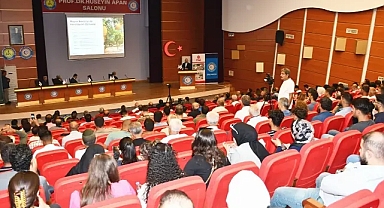 Nar üreticileri Urfa'da buluştu