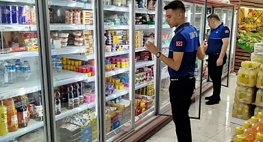 Şanlıurfa’da marketlerdeki tarihi geçmiş ürünlere el konuldu!