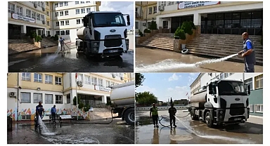 Siverek Belediyesi tarafından okullarda temizlik çalışması başlatıldı