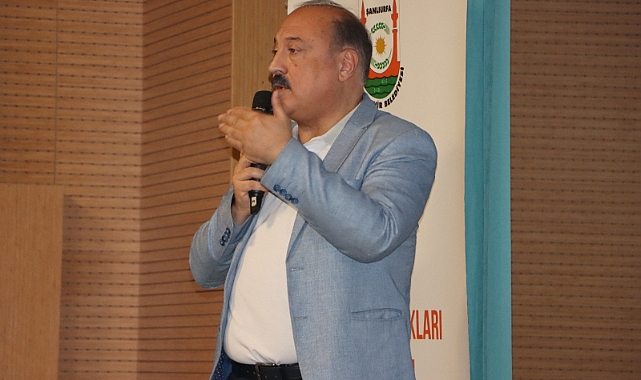 Yöneticilere Belediye Mevzuatı Eğitimi Verildi