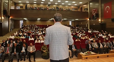 Şanlıurfa 'da 'Aile' konulu konferans düzenlendi