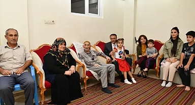 Şanlıurfa Valisi Şıldak, ulu çınarları ziyaret etti!