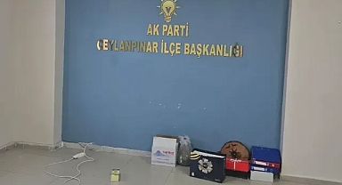 Urfa’da AK Parti'li başkan istifa etti! Parti binası boşaltıldı!