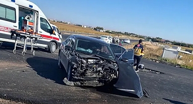 Urfa'da otomobiller çarpıştı! Yaralılar var