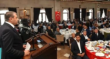 Vali Şıldak muhtarlarla buluştu