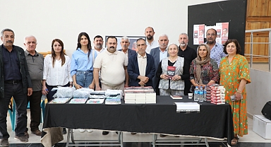 Viranşehir'de Lütfü Sevmezler İçin İmza Günü Düzenlendi