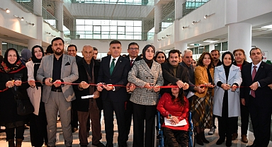 50 Sanatçı, Nevin Güllüoğlu Anısına Sergi Açtı