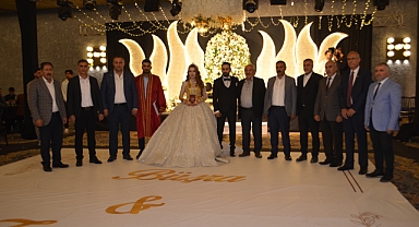 Çetiner ve Buğday Ailelerinin Mutlu Günü