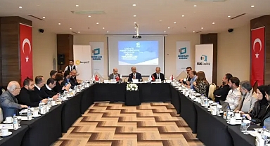 Erkılınç: Şablon gazetecilik yapılırsa şablon ilanlar gelir!