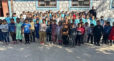 Öğrenciler Yardımla Gelen Mutluluk Projesiyle Yardımlaştı