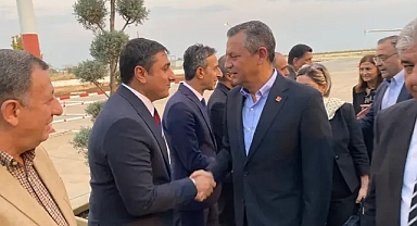 Özgür Özel Mardin’de! Şanlıurfa’daki heyet de karşılamaya gitti!