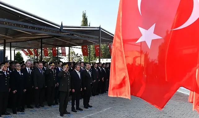Şanlıurfa’da 10 Kasım Atatürk’ü Anma Günü Törenle Gerçekleştirildi