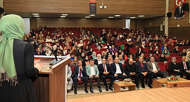 Yeni Anayasa Yapım Sürecinin Başarısında Kadınların Rolü