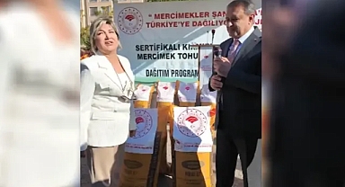 Yüzde 40’ını Şanlıurfa üretiyor! Vali Şıldak, tohum dağıtımına katıldı!