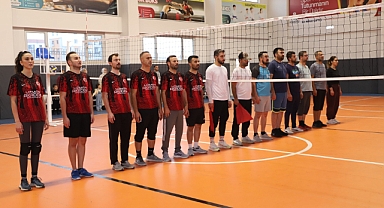Yüzlerce Öğretmen Karaköprü’de Yarışıyor