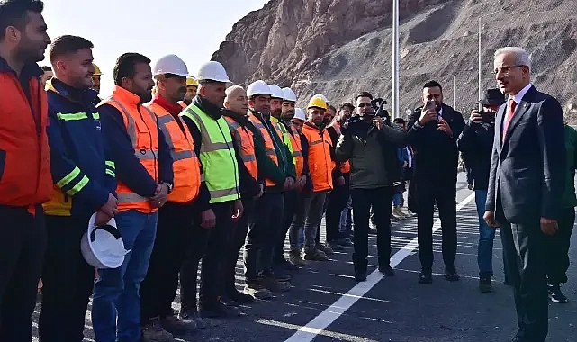 Bakan Uraloğlu'ndan yol açıklaması