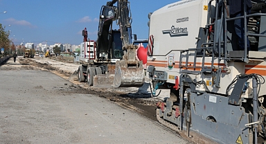 Büyükşehir Ataşehir Maşuk - Toki Yolunda Asfalt Öncesi Çalışmalara Başladı