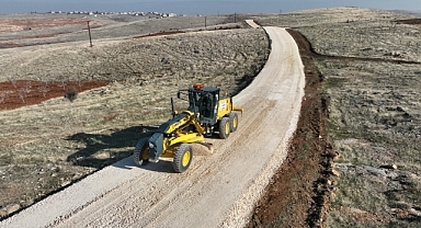 Büyükşehir’den 3 İlçede Yol Çalışması