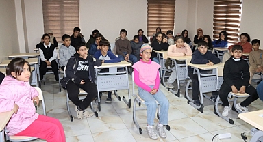 Büyükşehir Gençlik Merkezi Kursiyerlerine Hayat Kurtaran Eğitim