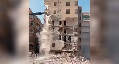 Depremde ağır hasar almıştı! Urfa’da bir binanın yıkımı daha gerçekleştirildi!