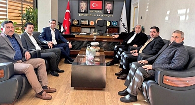 Duayen Siyasetçi Seydi Amca’dan AK Parti İl Başkanlığı’na Ziyaret