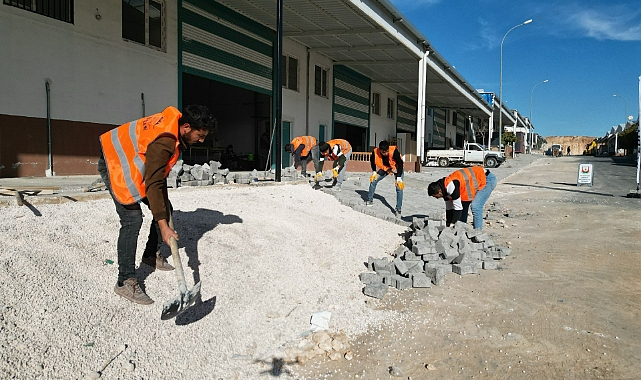 Mobilyacılar Sitesi Esnafından Başkan Gülpınar’a Teşekkür