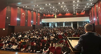 Prof. Dr. Celil Abuzar, Mardin’de İki Önemli Konferans Verdi