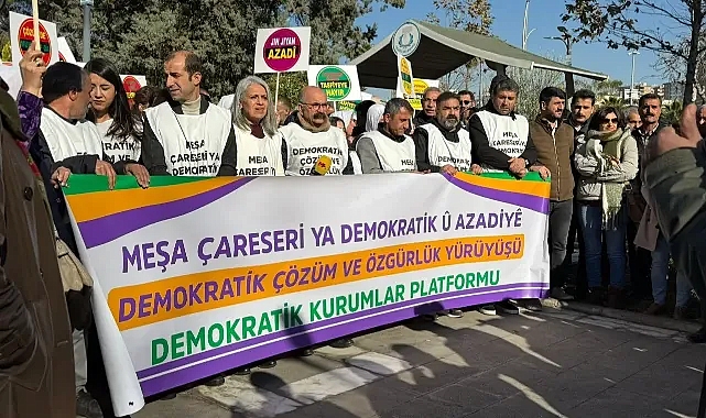Şanlıurfa'da 'Demokratik Çözüm İçin Özgürlük Yürüyüşü'