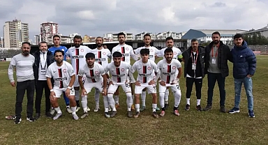 Siverek Belediyespor ligin ilk yarısını lider olarak tamamladı