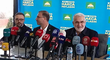 HÜDA PAR Genel Başkanı Zekeriya Yapıcıoğlu Şanlıurfa'da Basınla Buluştu