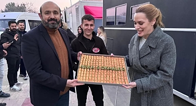 Arka Sokaklar Ekibine Şanlıurfa'da Tatlı Sürpriz